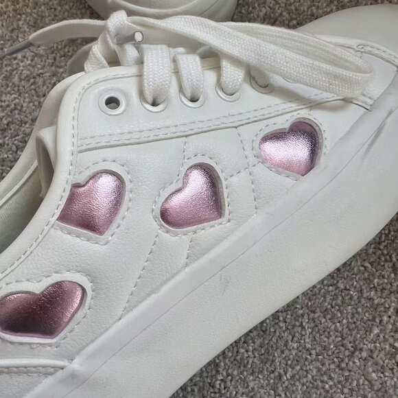Sincerely Jules Women's Sneakers White With Pink Heart Size 6.5m - Picture 3 of 7